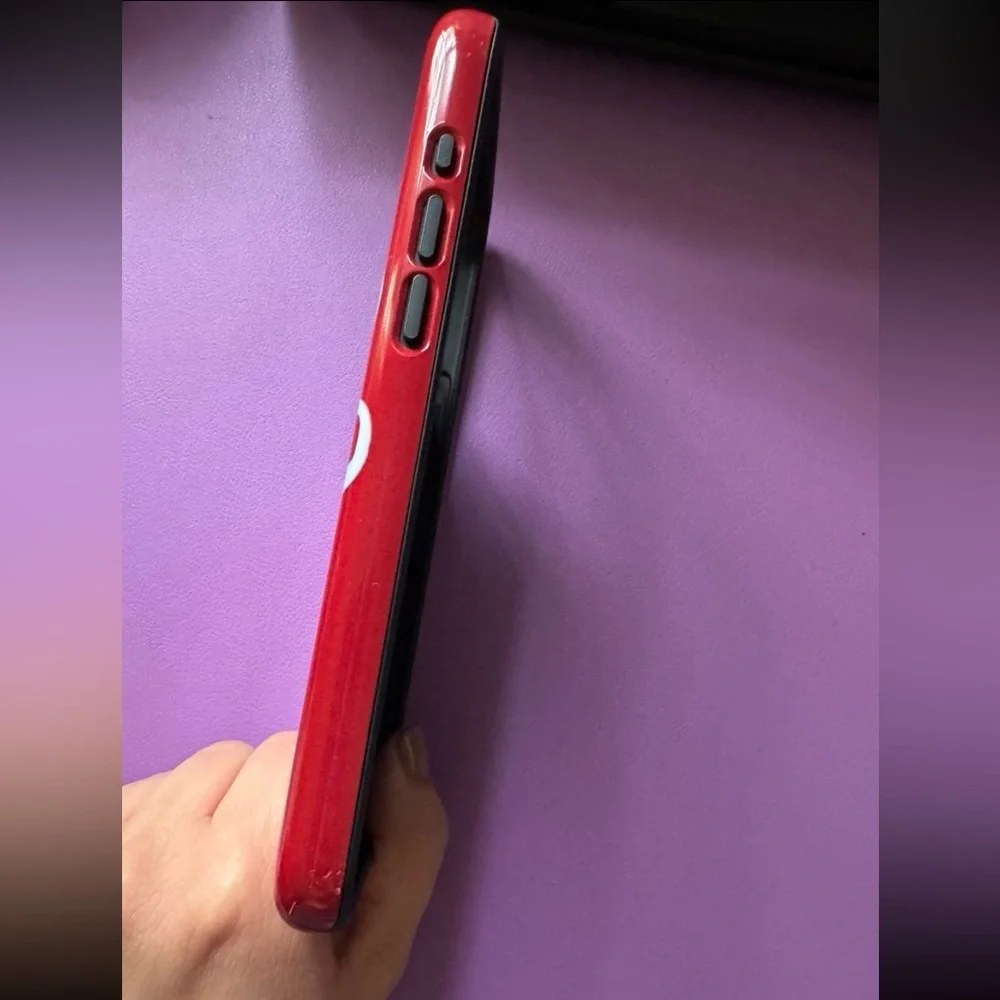 Red and White Artistic Phone Case - Picture 4 of 5